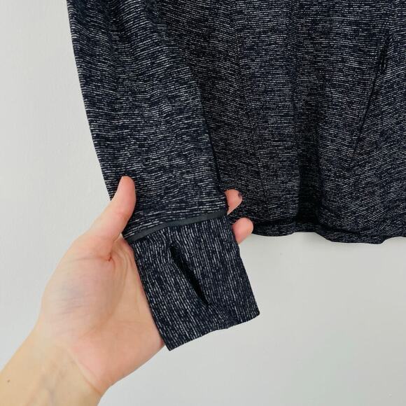 Lululemon Kanto Catch Me 1/2 Zip black gray size 4 - Picture 4 of 7